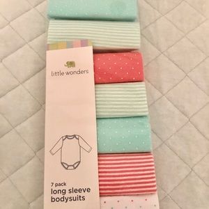 Little Wonders 7 pack long sleeve bodysuits